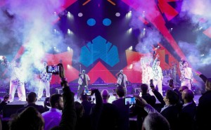 人形機器人租賃“江湖”：春晚“試金” 品牌競逐 價格“跳水”下的生存突圍