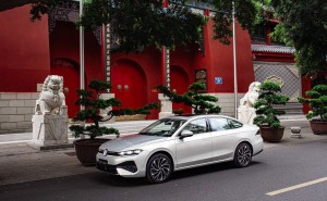 10萬級家轎新標桿！全新一代速騰L憑智能空間與德系品質(zhì)成全能之選