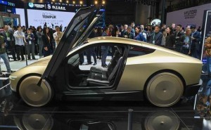 特斯拉Cybercab量產(chǎn)下線(xiàn)：無(wú)方向盤(pán)踏板設(shè)計(jì)，或顛覆全球出行與就業(yè)格局