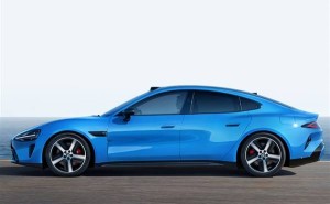 雷軍直播透露小米汽車新動(dòng)作：10倍投入筑安全基石 攜手行業(yè)共筑安全未來