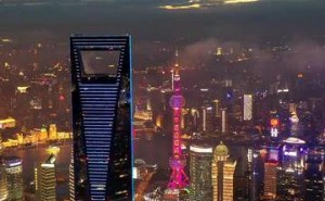 全國人大代表董明珠直陳觀點：提升消費活力，關鍵在于提高工資水平