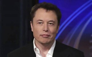 馬斯克“數(shù)字擎天柱”計(jì)劃曝光，AI向“執(zhí)行主體”進(jìn)階，xAI卻陷動(dòng)蕩