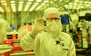 馬斯克欲7天內(nèi)啟動(dòng)晶圓廠項(xiàng)目，無經(jīng)驗(yàn)高成本下建廠計(jì)劃遭質(zhì)疑