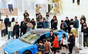 雷軍攜新一代SU7出手，行業(yè)亂象被“撥亂反正”，友商該反思了？