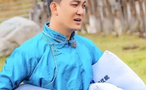 從村長(zhǎng)到科技新貴：52歲李銳迪拜簽12億大單，跨界人生同樣精彩