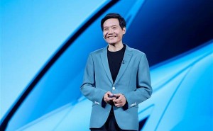 雷軍直播透露新動態(tài)：新一代小米SU7鎖單破4萬，還稱要拆車再裝回