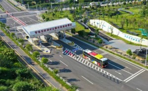 長(zhǎng)沙立法護(hù)航自動(dòng)駕駛：從“測(cè)試場(chǎng)”到“煙火路”的法治新征程