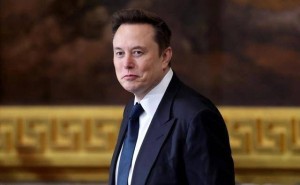 馬斯克回應(yīng)FSD致死爭(zhēng)議：技術(shù)進(jìn)步需包容，監(jiān)管應(yīng)平衡安全與創(chuàng)新