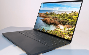 戴爾CEO：AI服務(wù)器業(yè)務(wù)擴(kuò)張迅猛 今年目標(biāo)直指500億美元 市場(chǎng)需求強(qiáng)勁