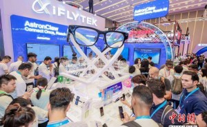 廣交會AI“黑科技”閃耀登場 海內(nèi)外客商爭相體驗未來科技魅力