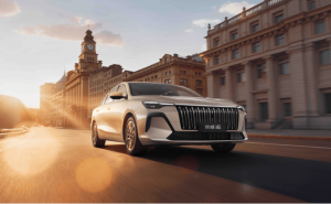 榮威20周年推燃油車i6：以“國民好車”之姿，務實堅守燃油車市場新選擇