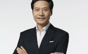 雷軍15小時長途實測直播坦言壓力：直面黑稿堅持為小米產品發聲