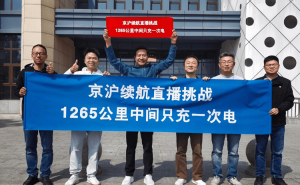 雷軍談“營銷大師”標簽：友商表面夸贊實則抹黑，流量雙刃劍引深思