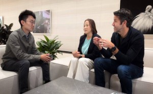 蘋果新CEO接棒前夕：與John Ternus暢談AI與iPhone未來走向