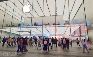 庫克2026年9月卸任蘋果CEO 約翰·特努斯接棒開啟新篇章