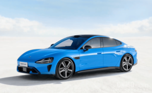 雷軍曬小米SU7漂移視頻引關注 網友期待新一代SU7漂移秀登場